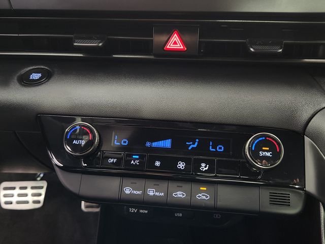 Used 2025 Red Hyundai SEL Sport image 21