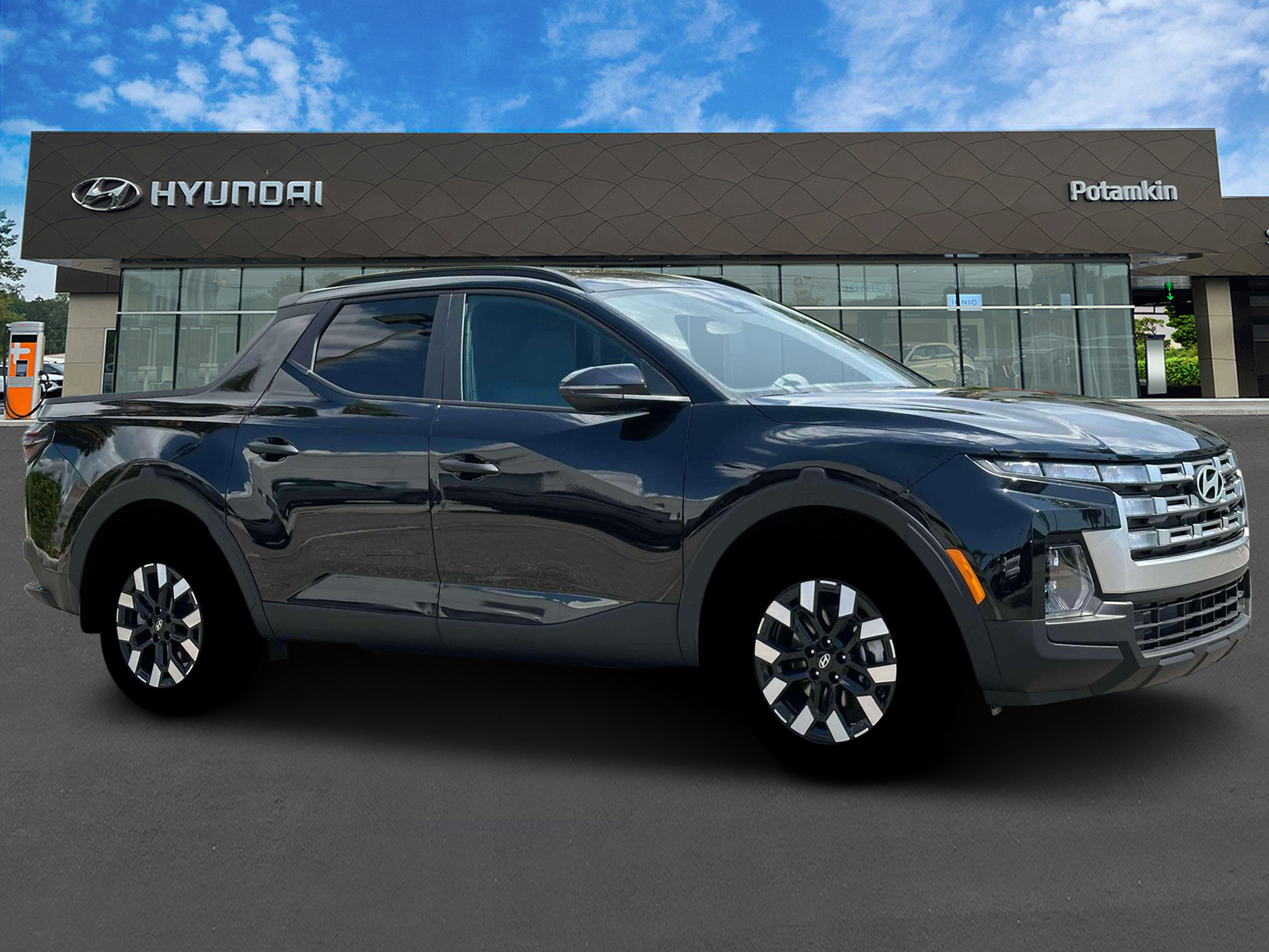 New 2026 Phantom Black Hyundai SEL image 10