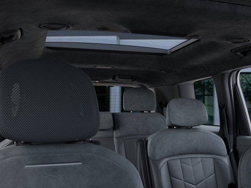 New 2027 White Kia  image 27