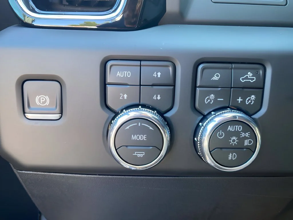 New 2026 Glacier White Tricoat GMC Denali image 20