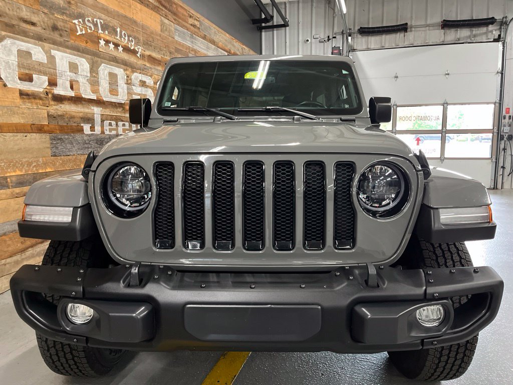 Used 2023 Gray Clearcoat Jeep Freedom Edition image 6