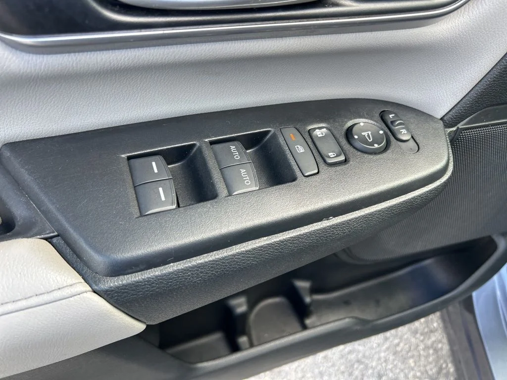 Certified Used 2021  Honda Touring image 37