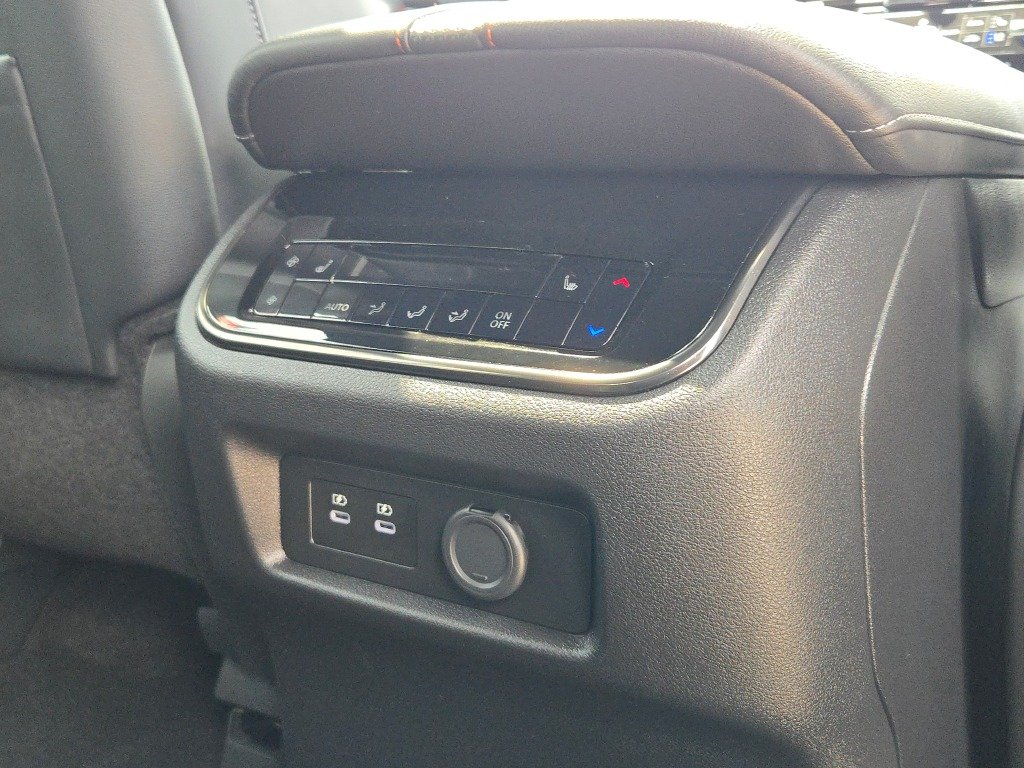 Used 2026 White Nissan PRO-4X image 10