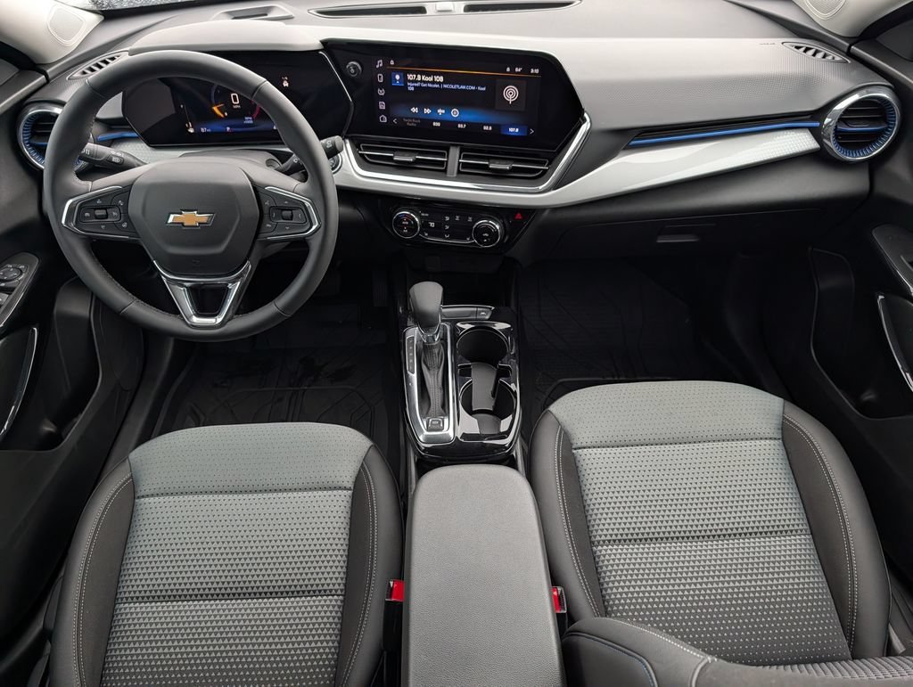 2026 Chevrolet Trax LT - Photo 7