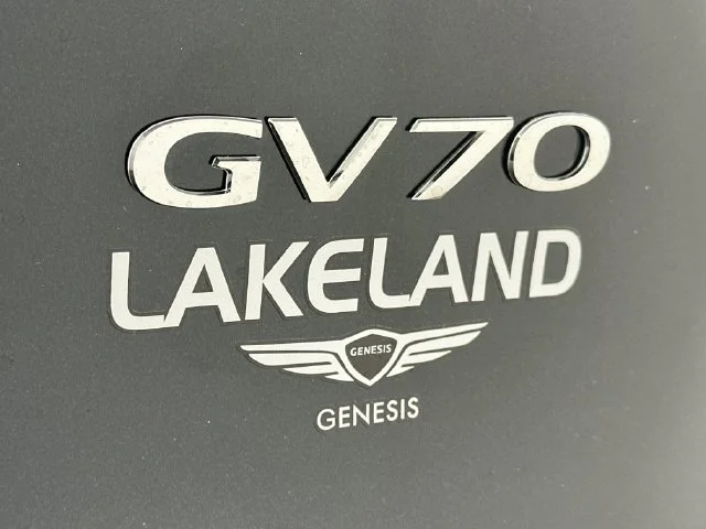 New 2026 Black Genesis 2.5T Advanced image 26