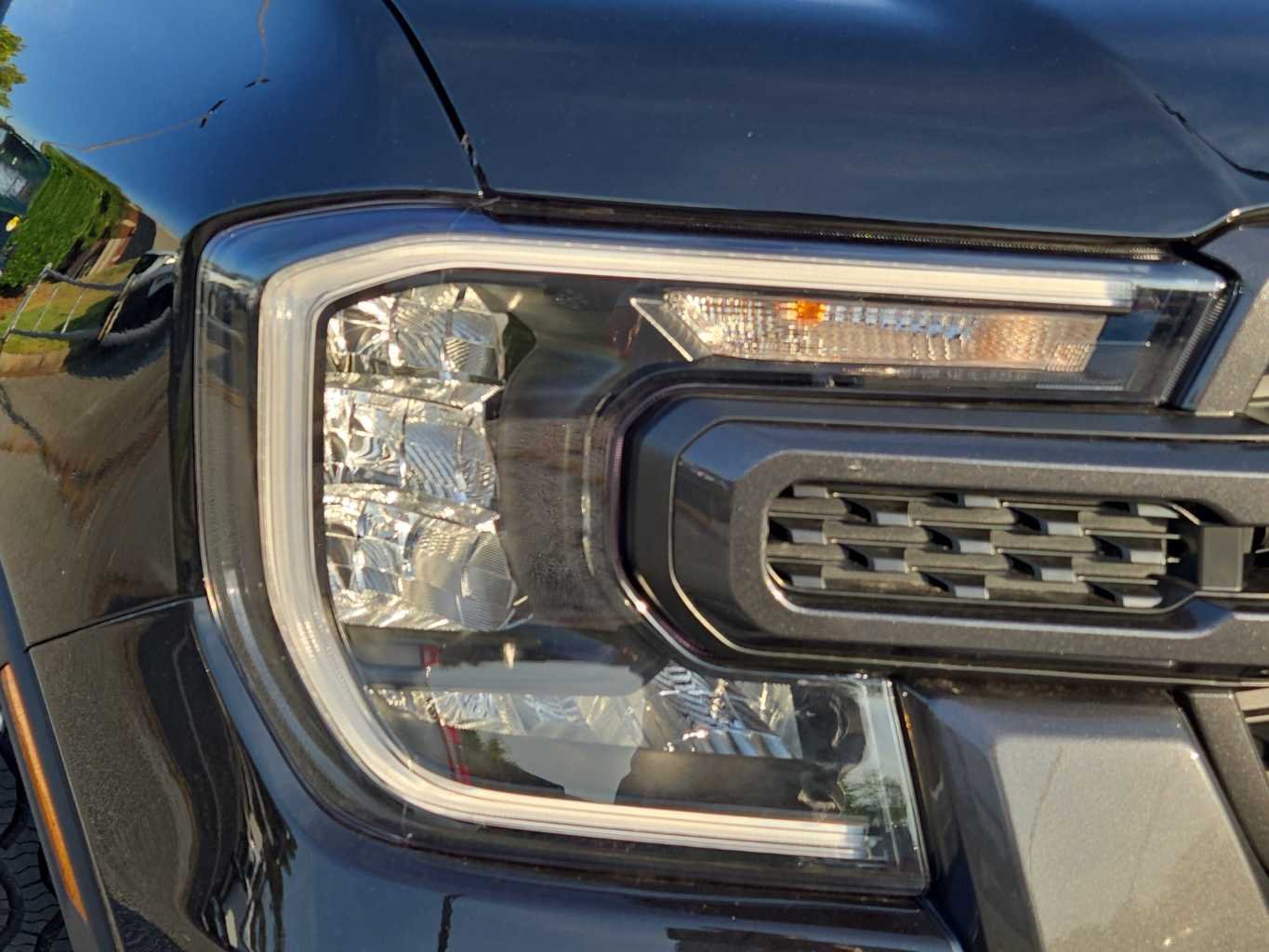 New 2026 Shadow Black Ford XLT image 15