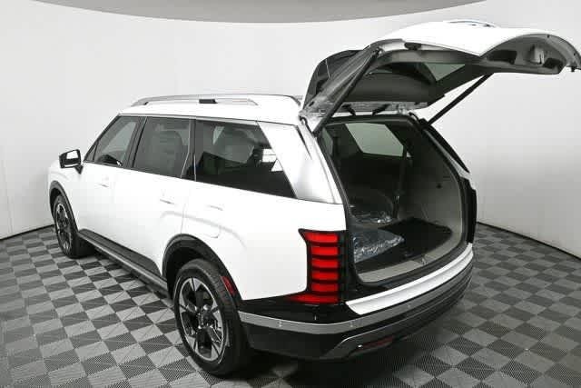 New 2026 Creamy White Pearl Hyundai Limited FWD image 5