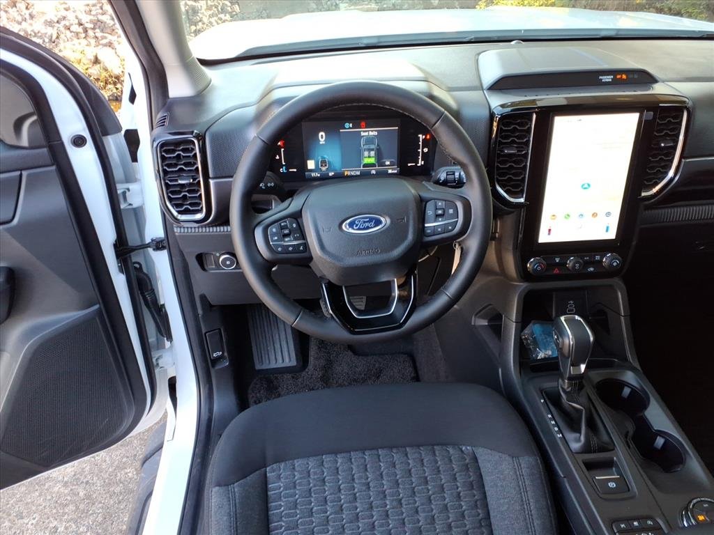 2025 Ford Ranger XLT - Photo 13