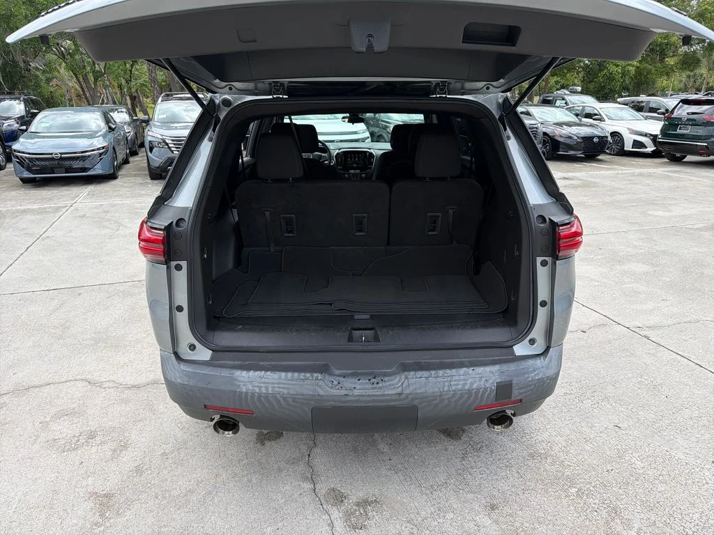 Used 2023 Gray Chevrolet LT image 33