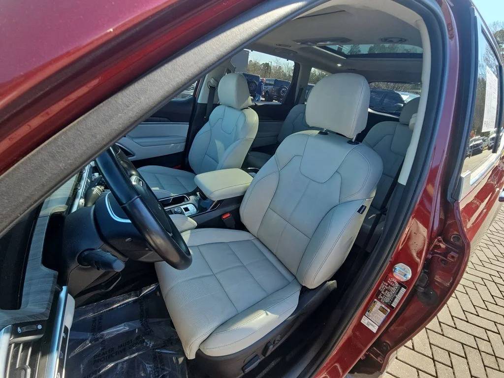 Used 2023 Red Kia SX image 15