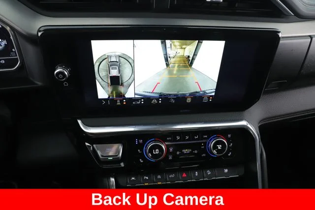 Used 2024 White GMC Denali image 26