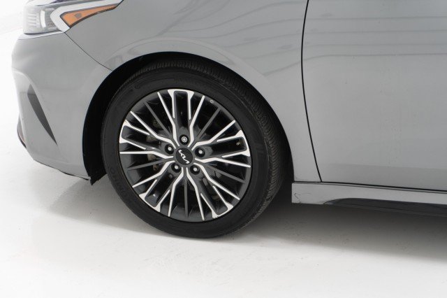 Used 2022 Steel Gray Kia GT-Line image 13