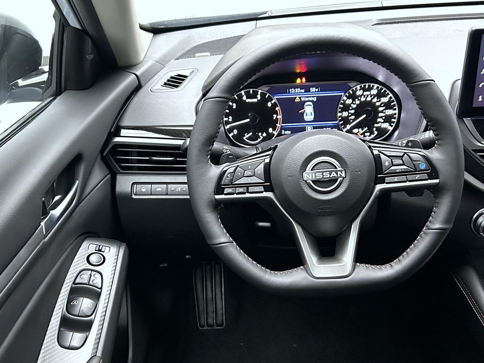 New 2026 Gray Sky Pearl / Super Black Two-tone Nissan 2.5 SR image 12