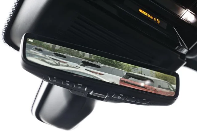 New 2026 Santorini Black Land Rover SE image 51