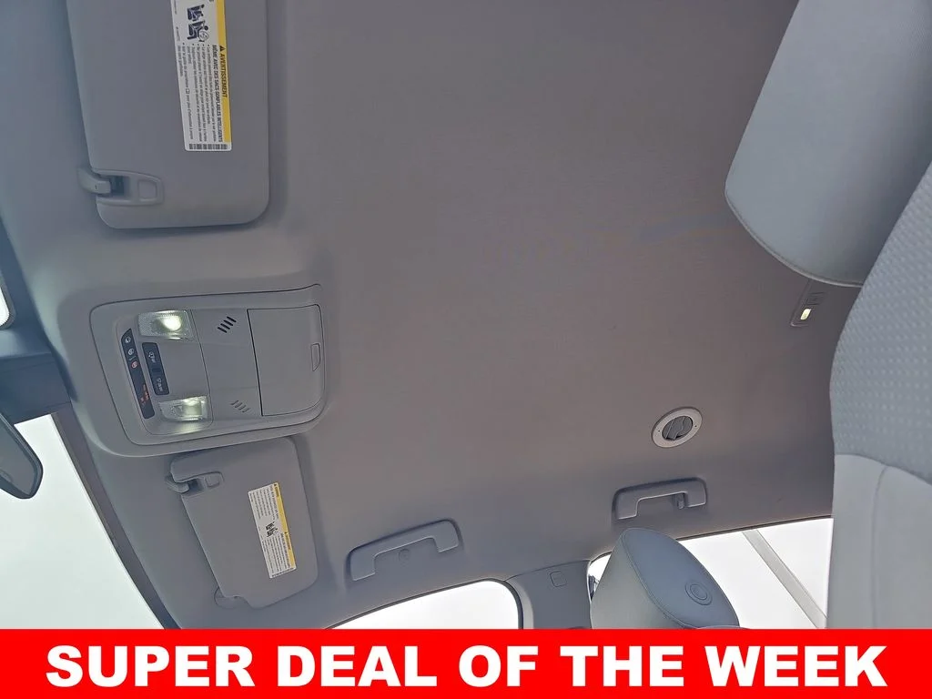 Used 2023 Gray GMC SLE image 31