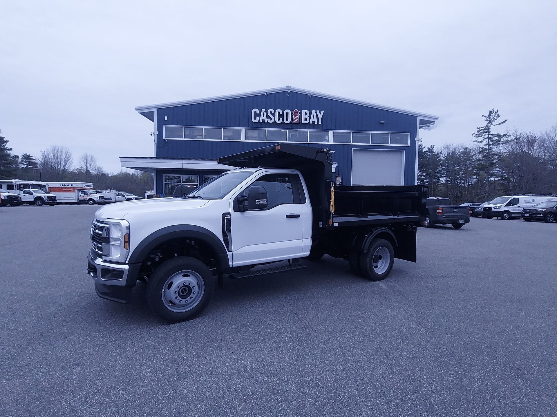 2026 Ford F-550 XL 4x4 Regular Cab 145-In DRW's photo