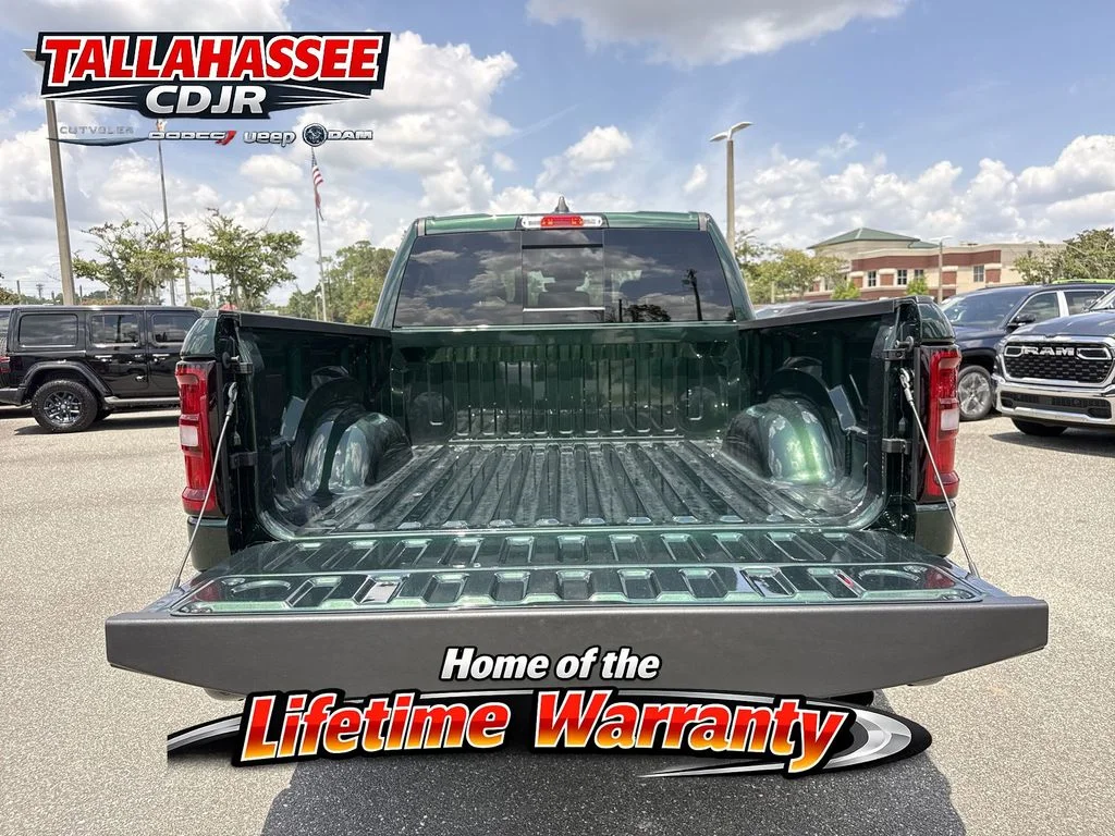 New 2026 Serrano-Green Metallic Exterior Paint RAM Laramie image 29