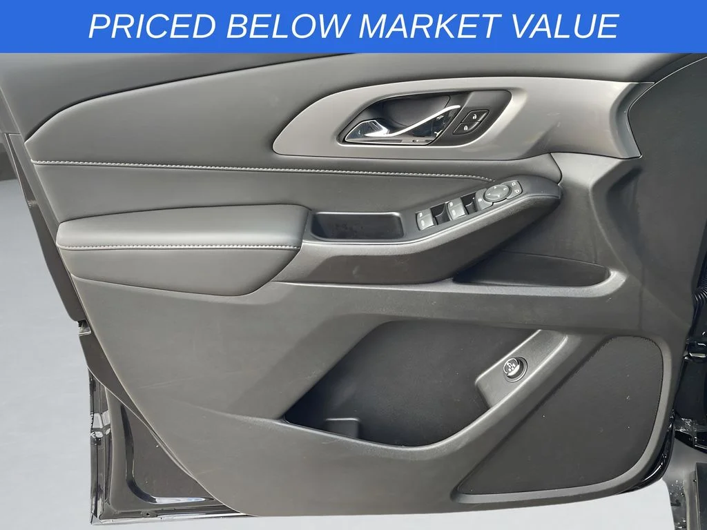 Used 2023 Black Chevrolet LT image 11