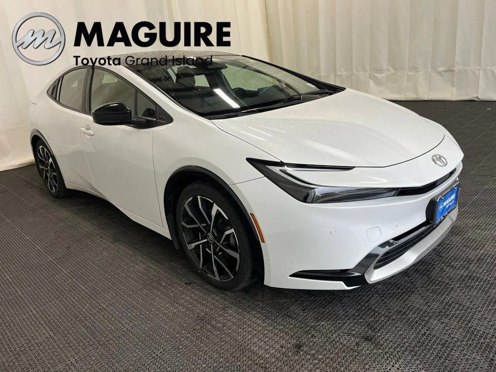 Used 2023 Beige Toyota XSE image 33