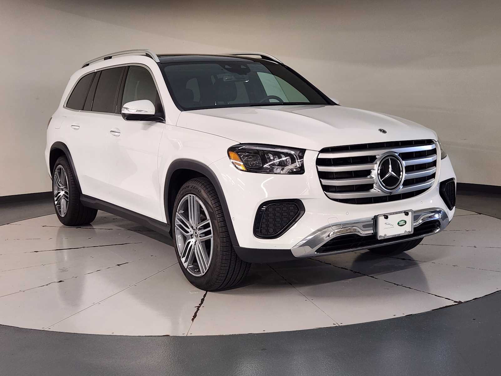Used 2026 Polar White Mercedes-Benz GLS 450 image 7