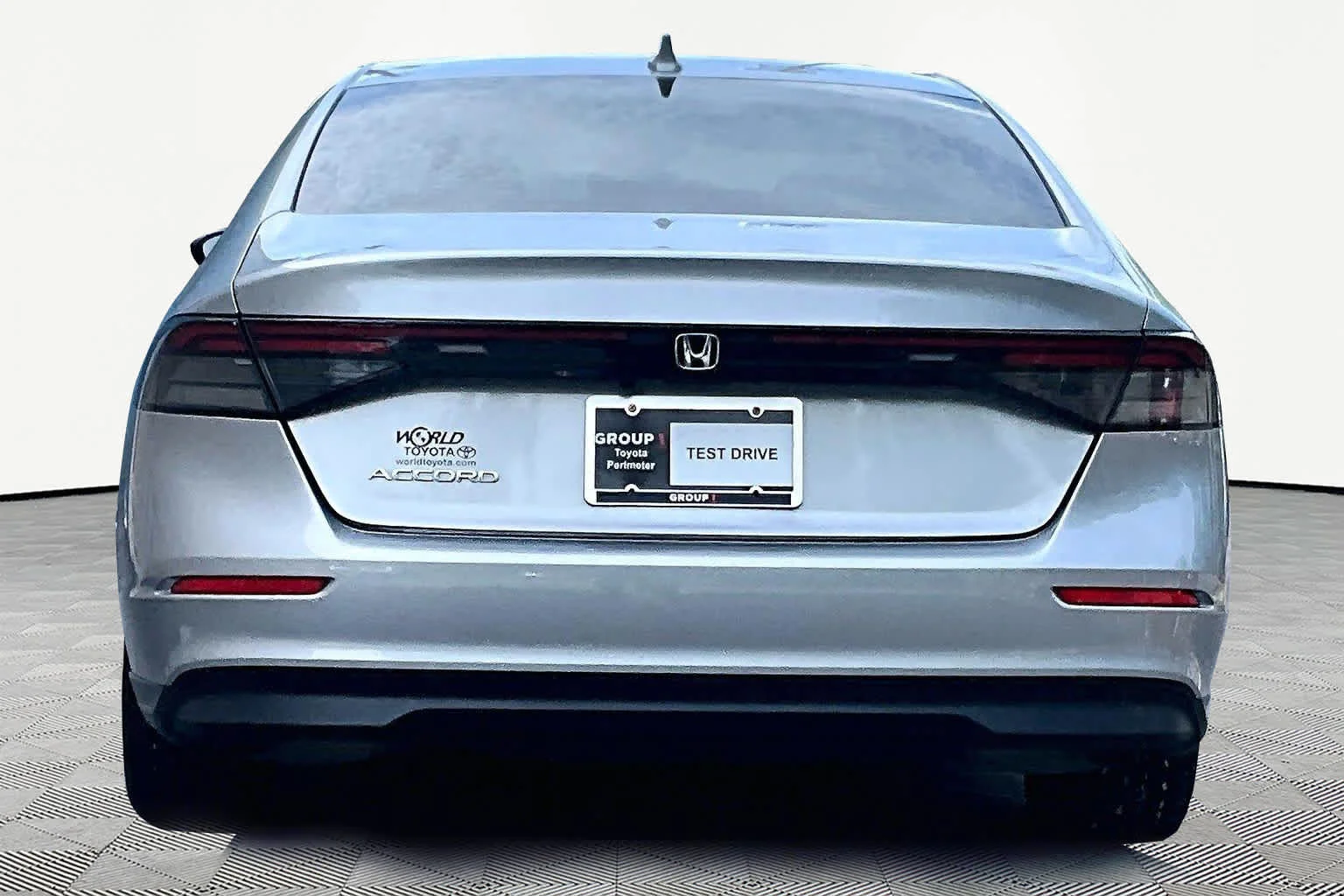 Used 2024 Solar Silver Metallic Honda EX image 5