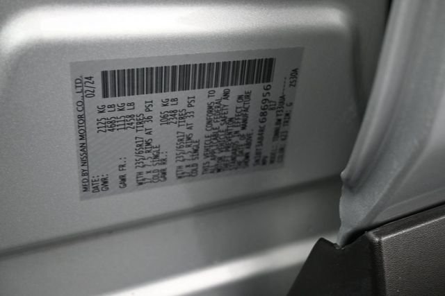 Used 2024 Silver Nissan S image 20