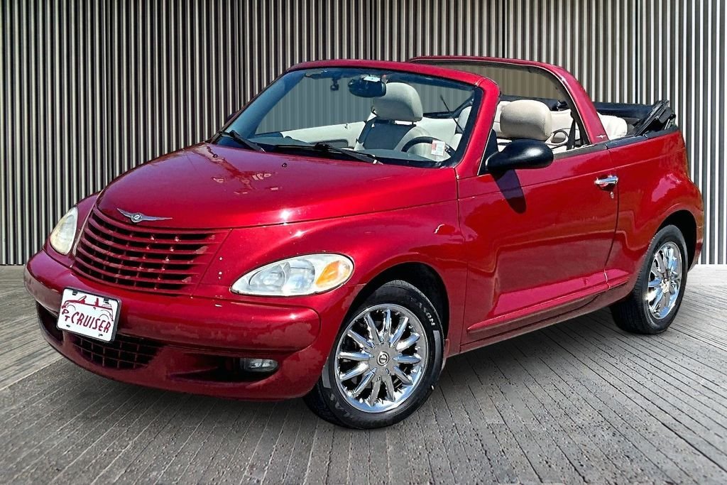 Used 2005 Red Chrysler Touring image 13