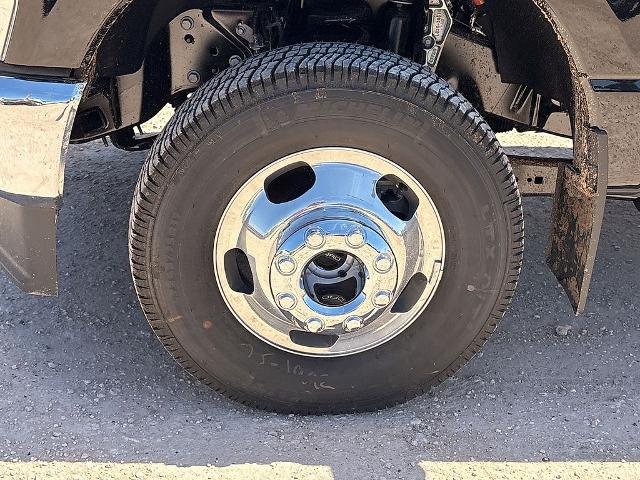New 2026 Agate Black Metallic Ford F-350® Lariat® image 39