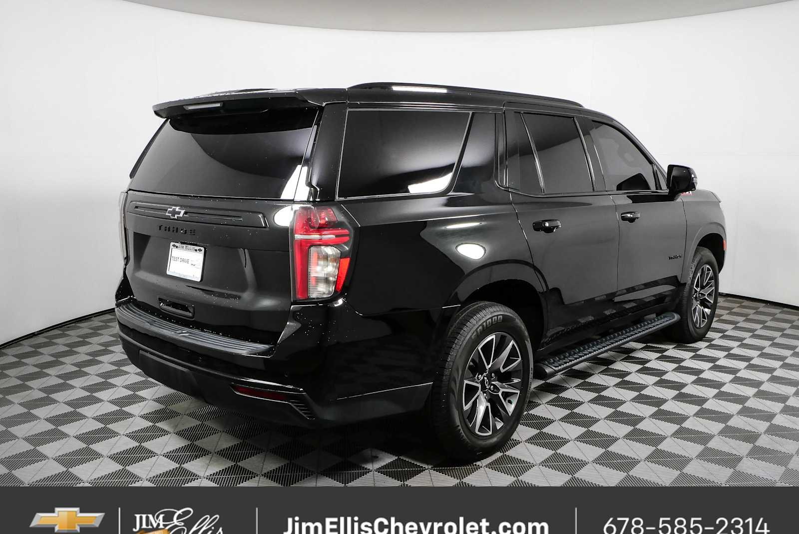 Certified Used 2023 Black Chevrolet Z71 image 3
