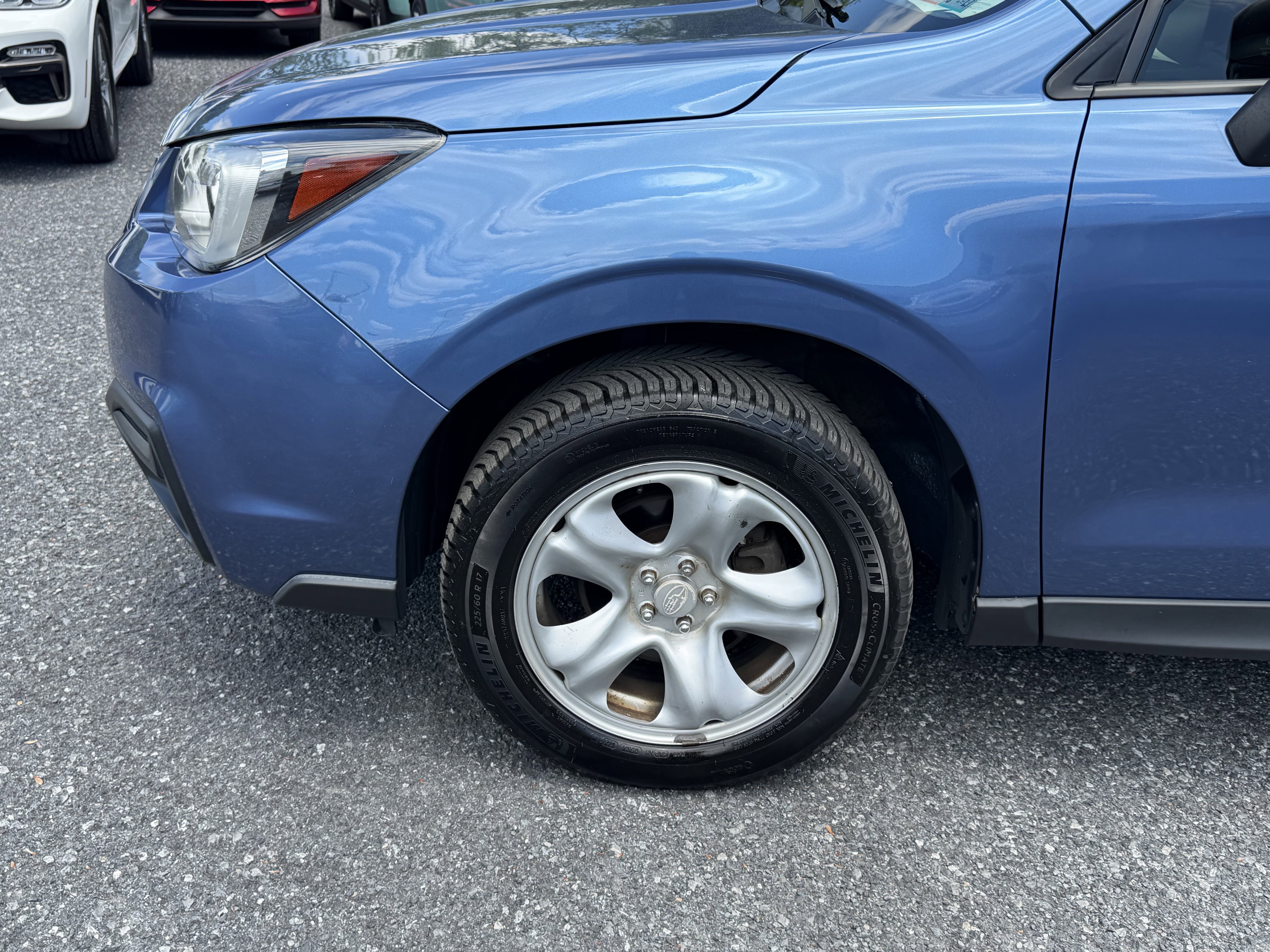Used 2017 QUARTZ BLUE PEARL Subaru 2.5i image 8