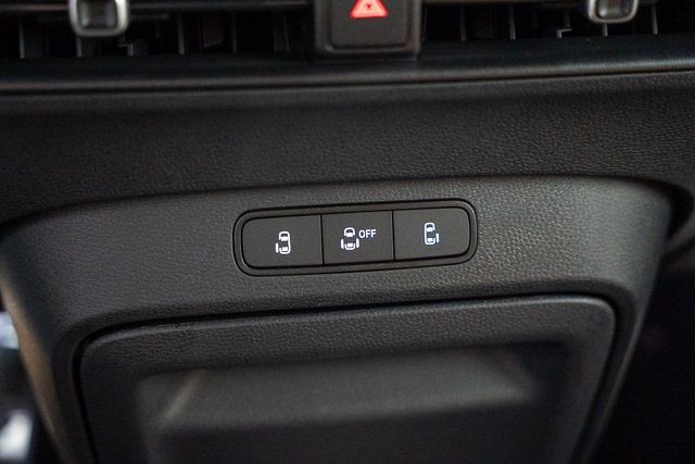 2025 Volkswagen ID. Buzz PRO S - Photo 17