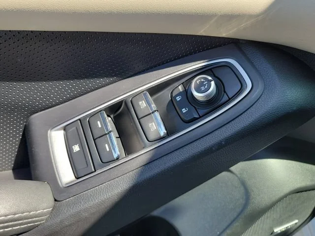 2022 Subaru Ascent Limited - Photo 24