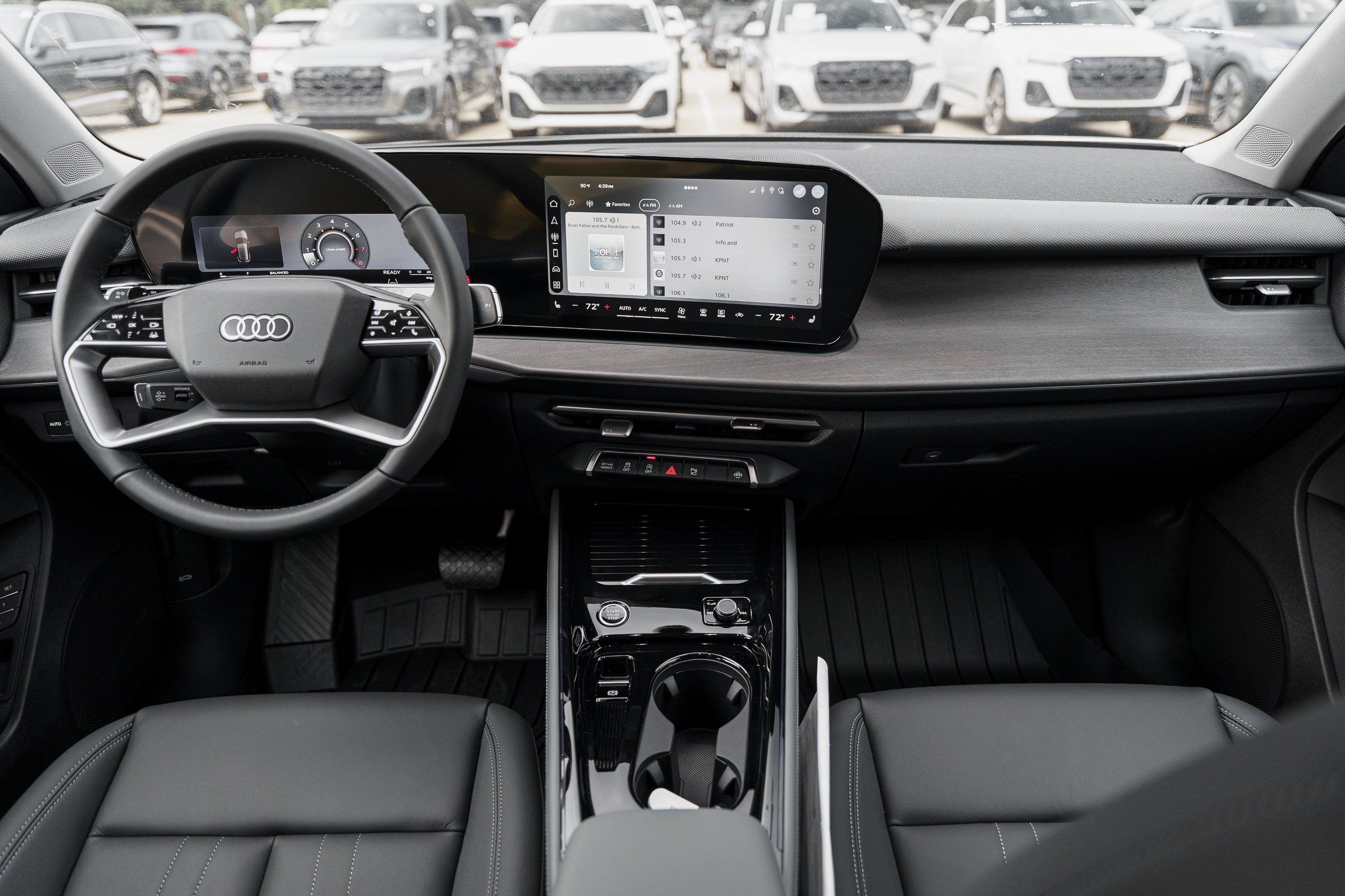 New 2026 GALCIER WHITE Audi S line image 8