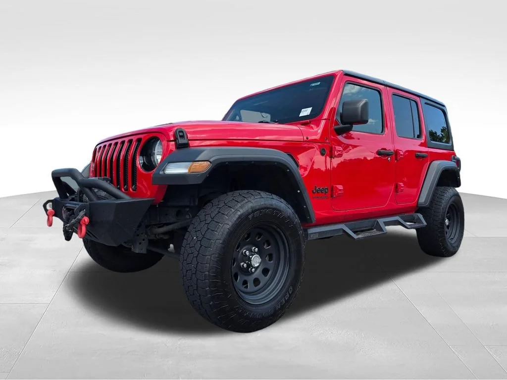 Used 2021 Red Jeep Sport Altitude 4x4 image 39