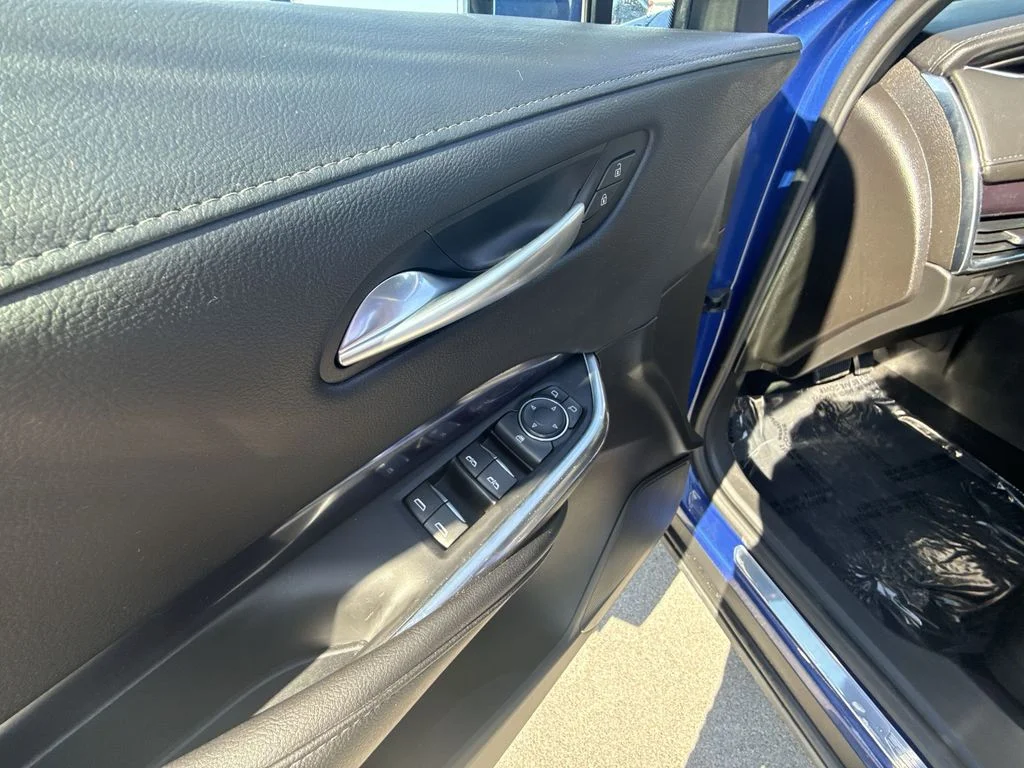 Used 2023 Blue Cadillac Luxury image 13