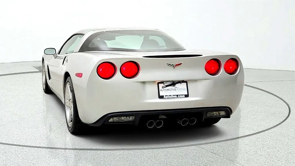 Used 2008 Machine Silver Metallic Chevrolet 2dr Coupe w/ 3LT Pkg, Upgraded Chrome Wheels & Magnetic Ride image 6