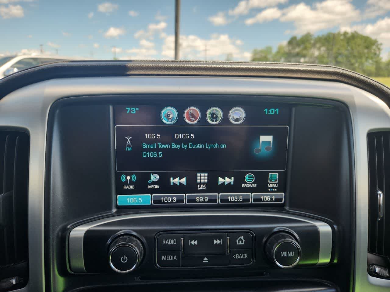 Used 2019 Summit White GMC SLE image 21