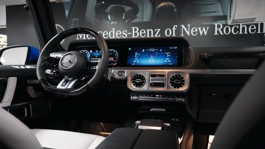 Certified Used 2025 Blue Mercedes-Benz G 63 AMG® image 30