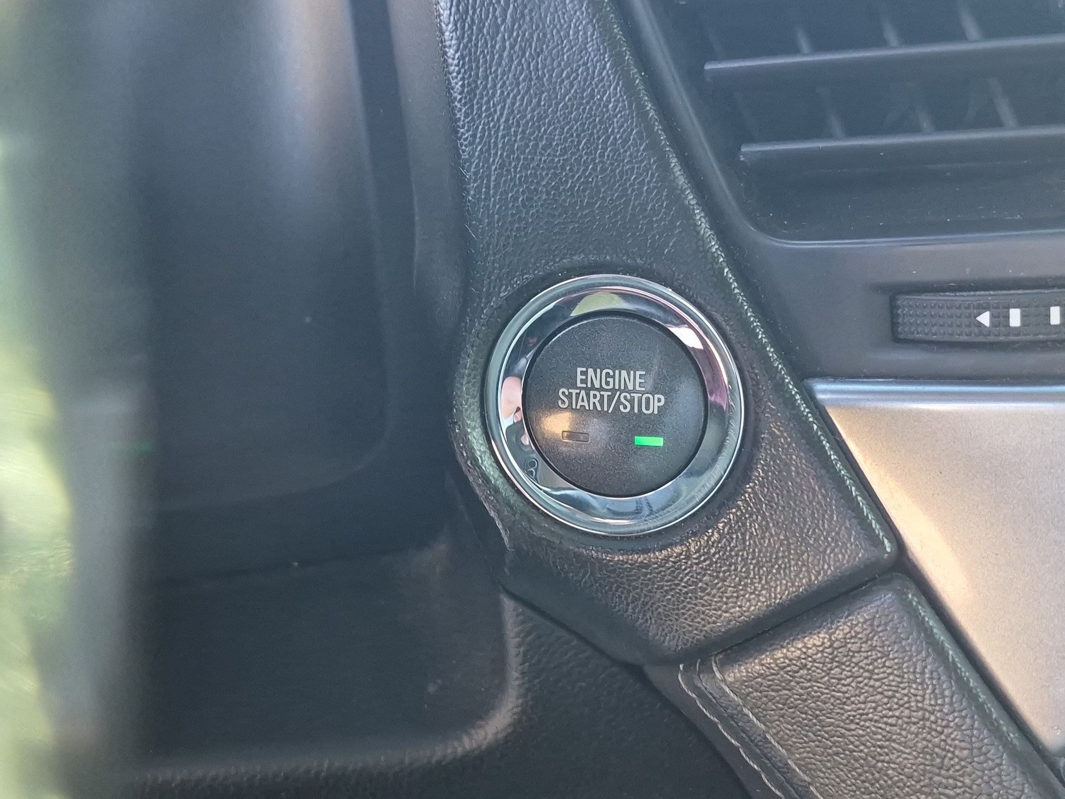 Used 2015 Black Chevrolet LT image 20