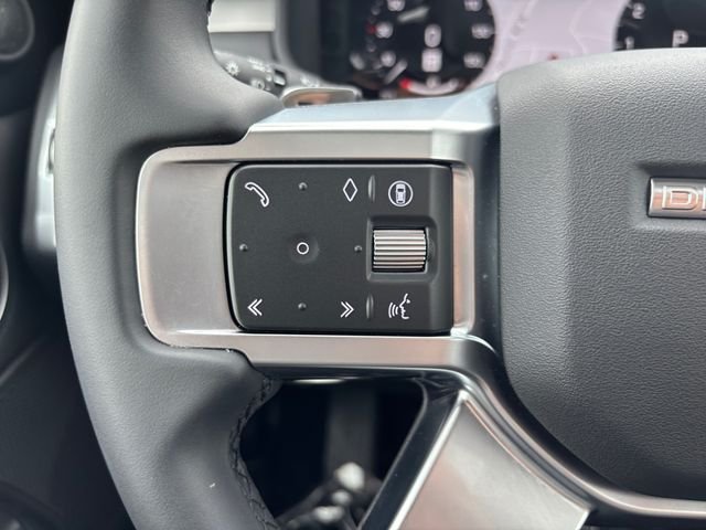 Used 2025 Blue Land Rover Dynamic SE image 22