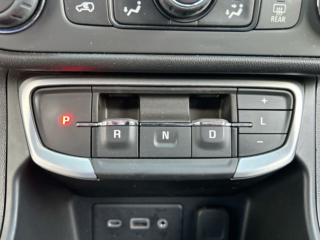 Used 2023 Red GMC SLE image 20