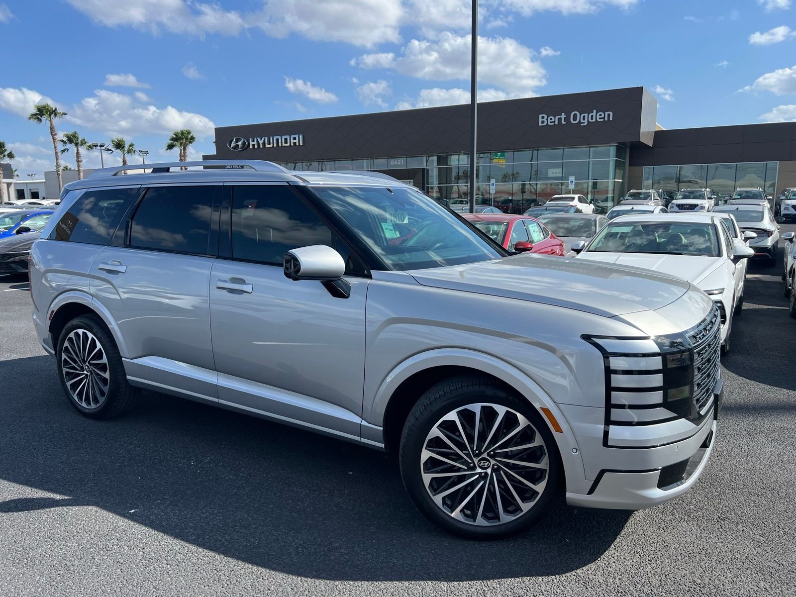 Used 2026 Silver Hyundai Calligraphy image 1