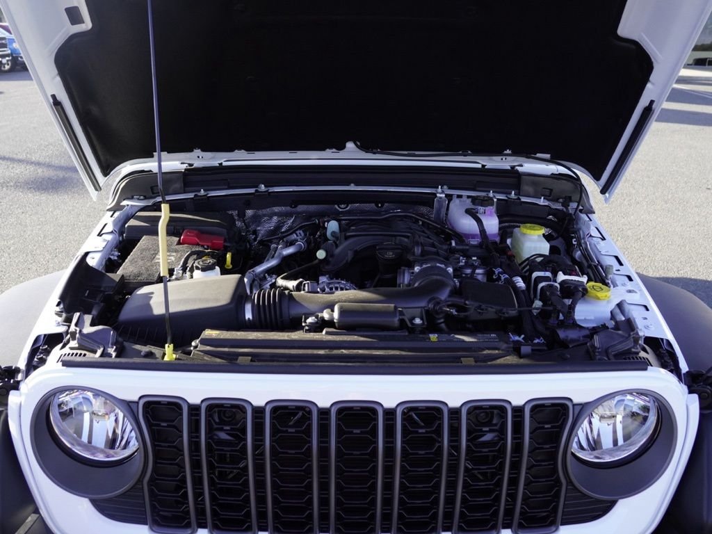 New 2026 Bright White Clear-Coat Exterior Paint Jeep Sport image 28