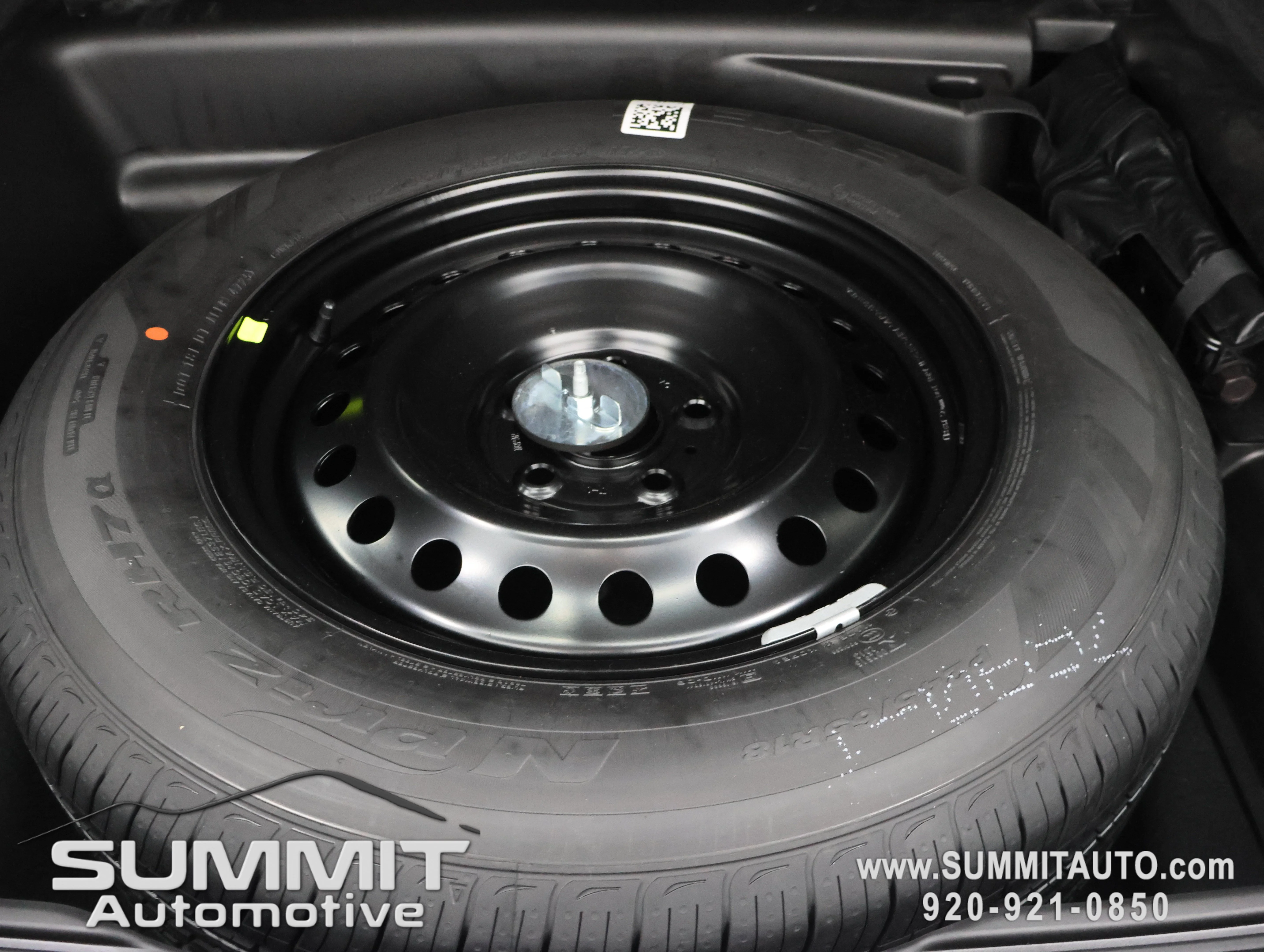 New 2026 Diamond Black Crystal Pearl-Coat Exterior Paint Jeep Summit image 33