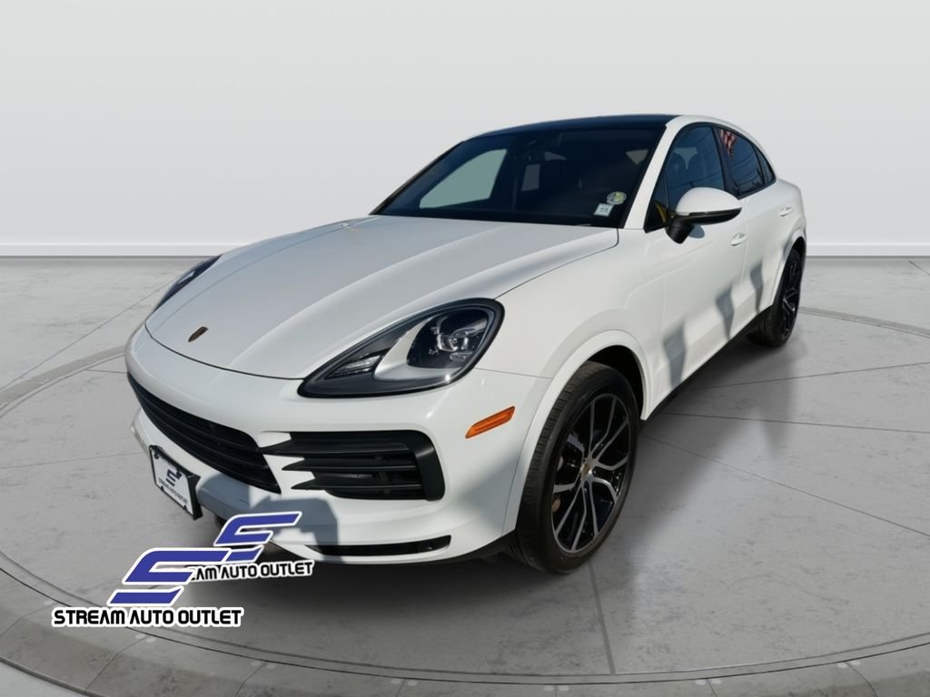 2023 Porsche Cayenne Coupe Platinum Edition photo 4