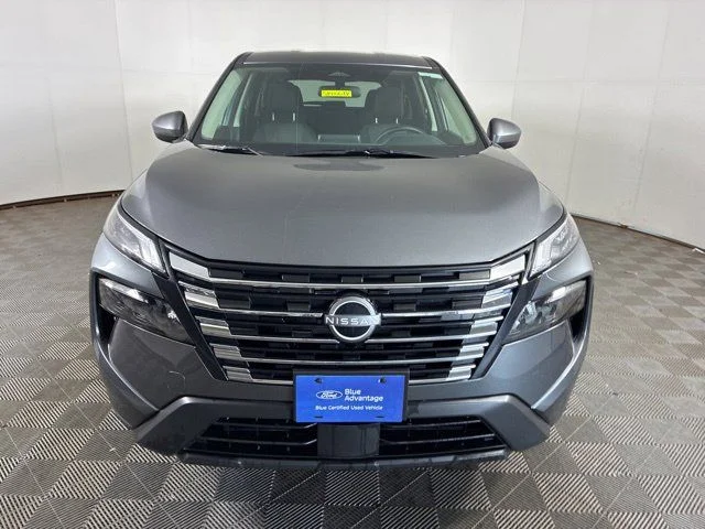 Certified 2026 Nissan Rogue SV with VIN 5N1BT3BA2TC682238 for sale in Shakopee, Minnesota