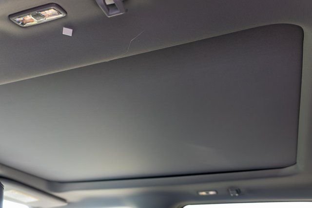 New 2026 Avalanche Ford F-250® Lariat® image 9