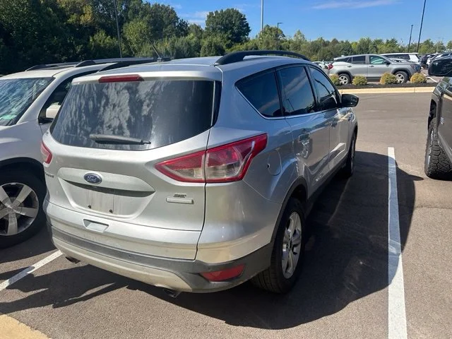 Used 2016 Silver Ford SE image 7