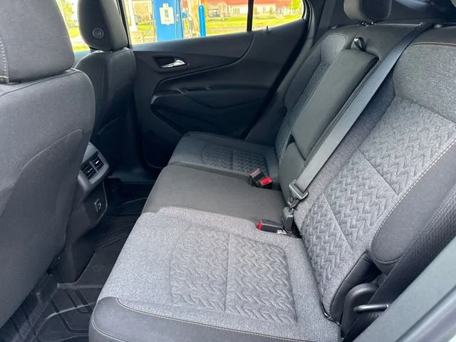 Used 2022 Silver Ice Metallic Chevrolet LT image 28