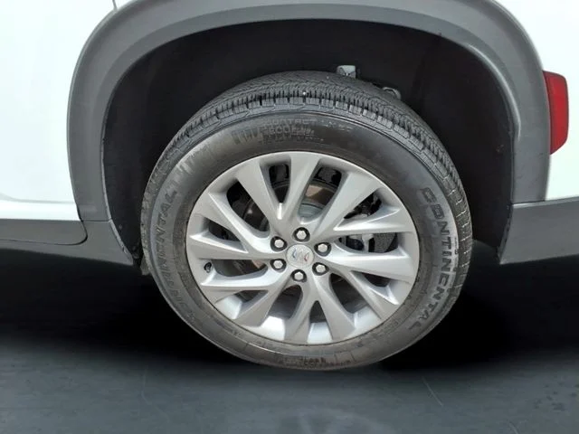 Used 2025 White Buick Preferred image 11